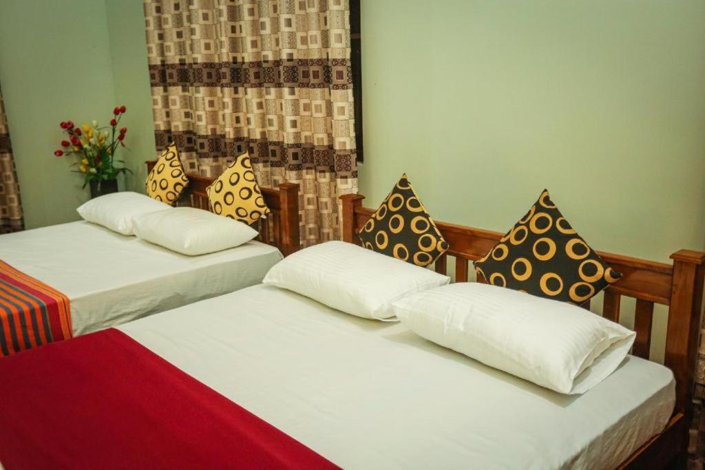 Nirosha Guest House Galle Buitenkant foto