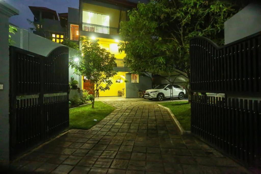 Nirosha Guest House Galle Buitenkant foto