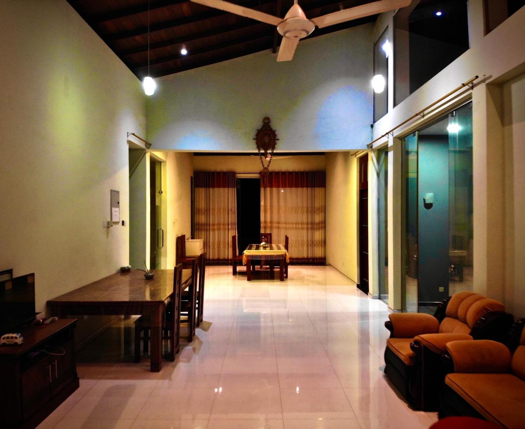 Nirosha Guest House Galle Buitenkant foto