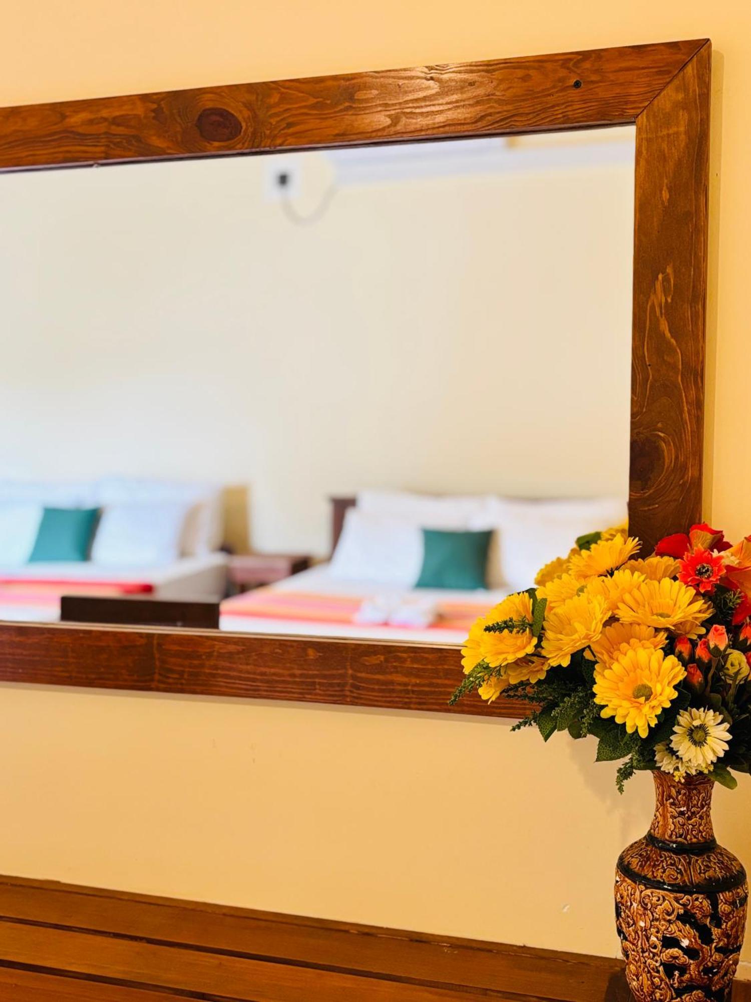 Nirosha Guest House Galle Buitenkant foto
